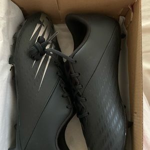 New Balance Furon kid’s soccer cleats, 4.5 wide